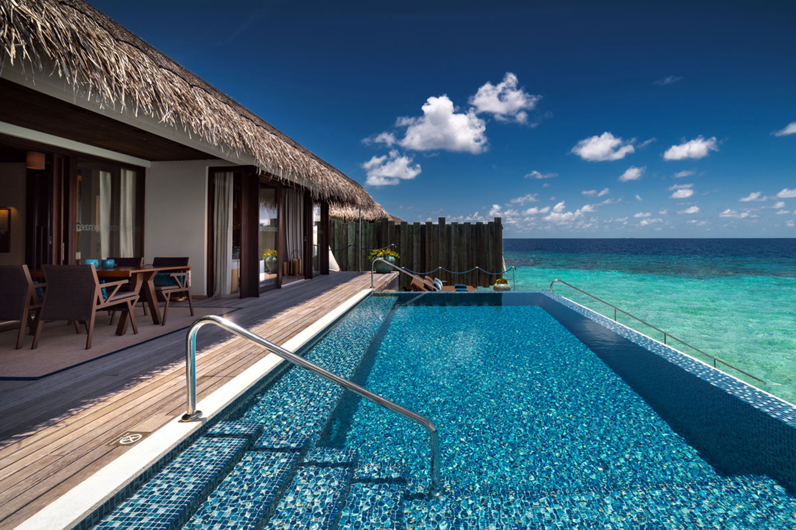 Sunrise Water Pool Villas